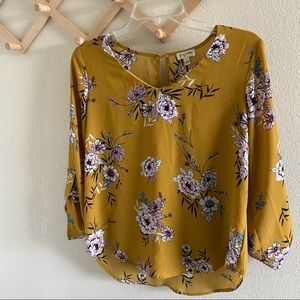 Lily White Half Sleeve Yellow Floral Blouse Size S